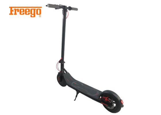 Schwarzer entzückender elektrischer Tritt-Roller für Jugend-13-30km Strecke pro Gebühr