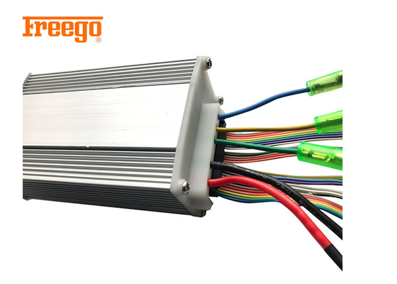 FOC-Vektor-Sinus-Wellen-schwanzloser elektrischer Roller DC-Bewegungserwachsene Roller-Zusätze