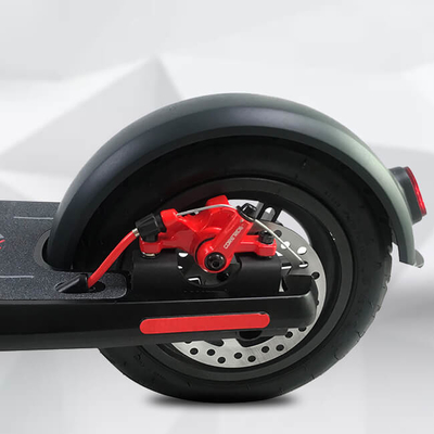 Schwarzer Kickstarter-elektrischer Roller/wieder aufladbare falten oben motorisierten Roller